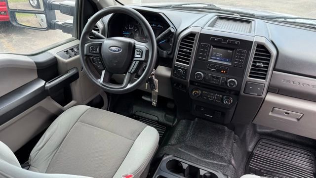 Used 2017 Ford F250 XL w/ Power Equipment Group AWD/4WD image 31