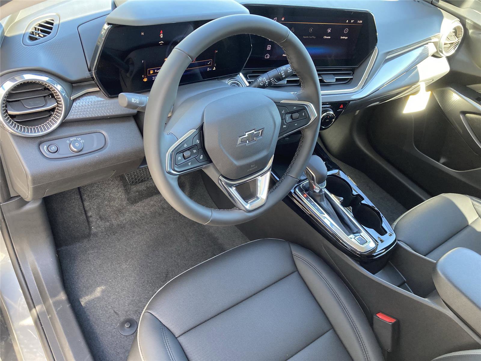 New 2026 Chevrolet Trax ACTIV w/ Driver Confidence Package image 36