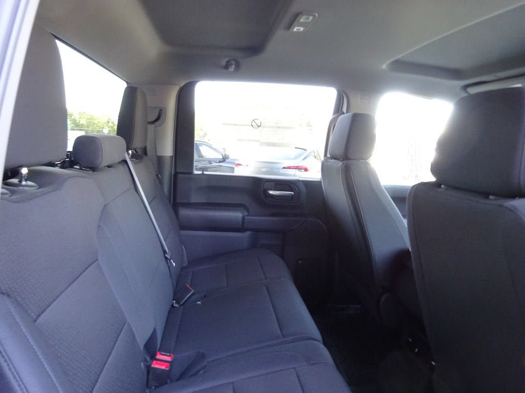 New 2026 GMC Sierra 2500 Pro w/ 1SA Pro Safety Plus Package AWD/4WD image 22