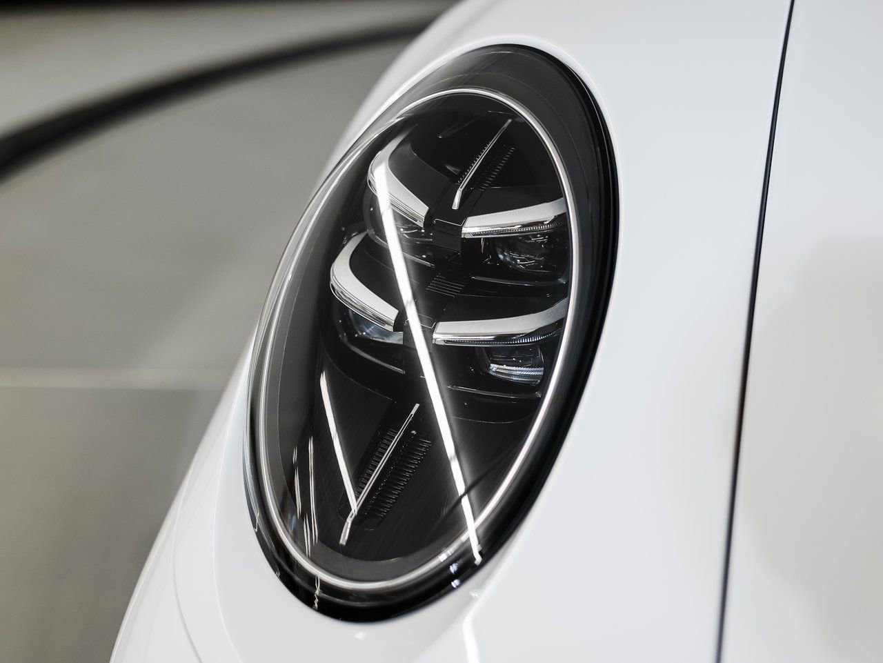 New 2026 Porsche 911 Carrera T image 13