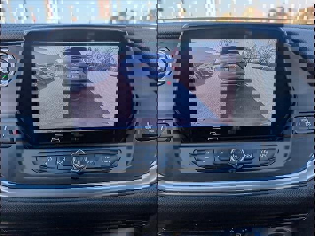 Used 2020 Chevrolet Blazer LT image 11