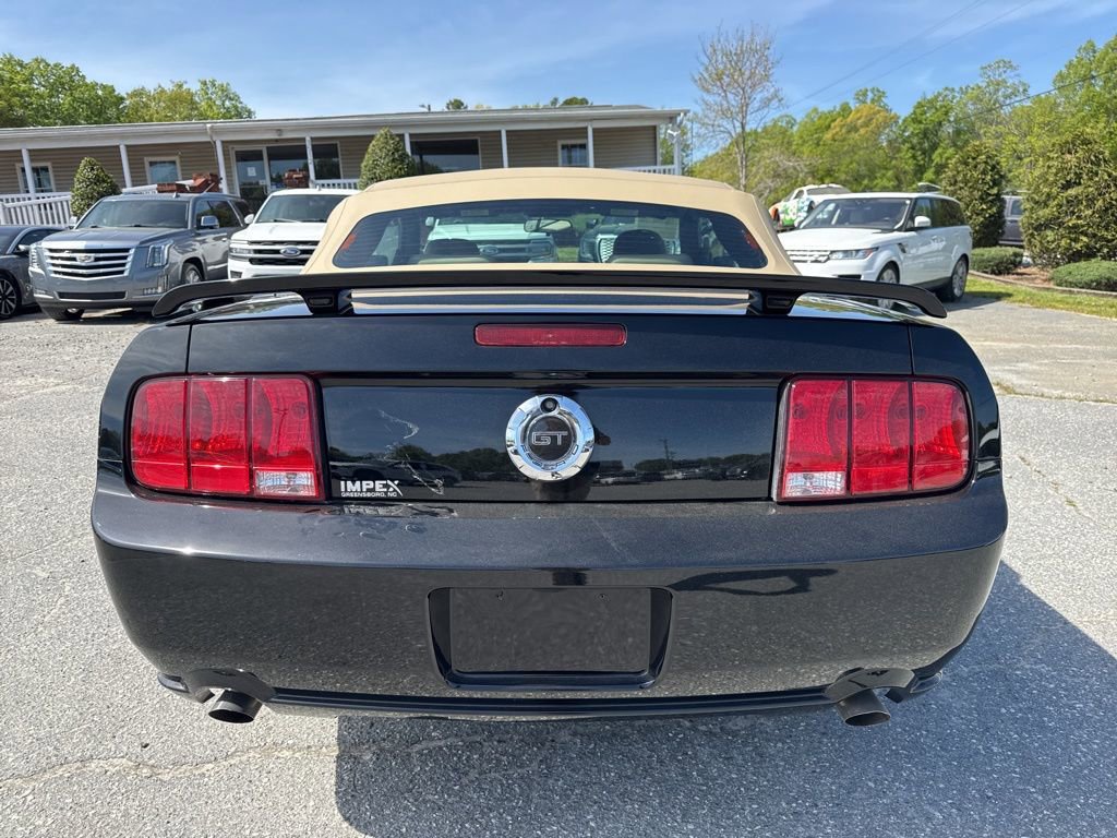 Used 2006 Ford Mustang GT image 4