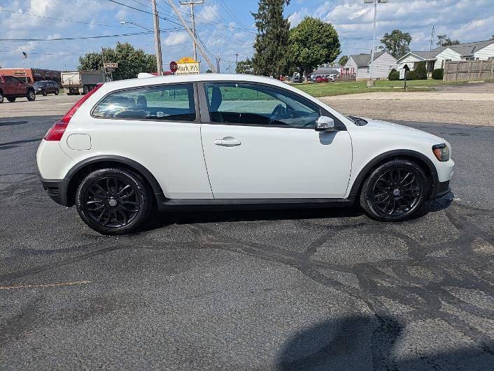 Used 2009 Volvo C30 FWD image 6