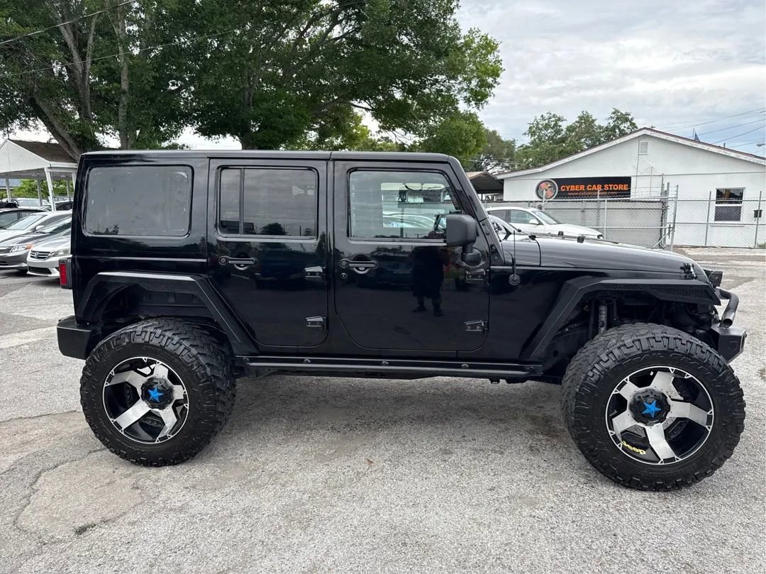 Used 2014 Jeep Wrangler Unlimited Sport w/ Quick Order Package 24S AWD/4WD image 4