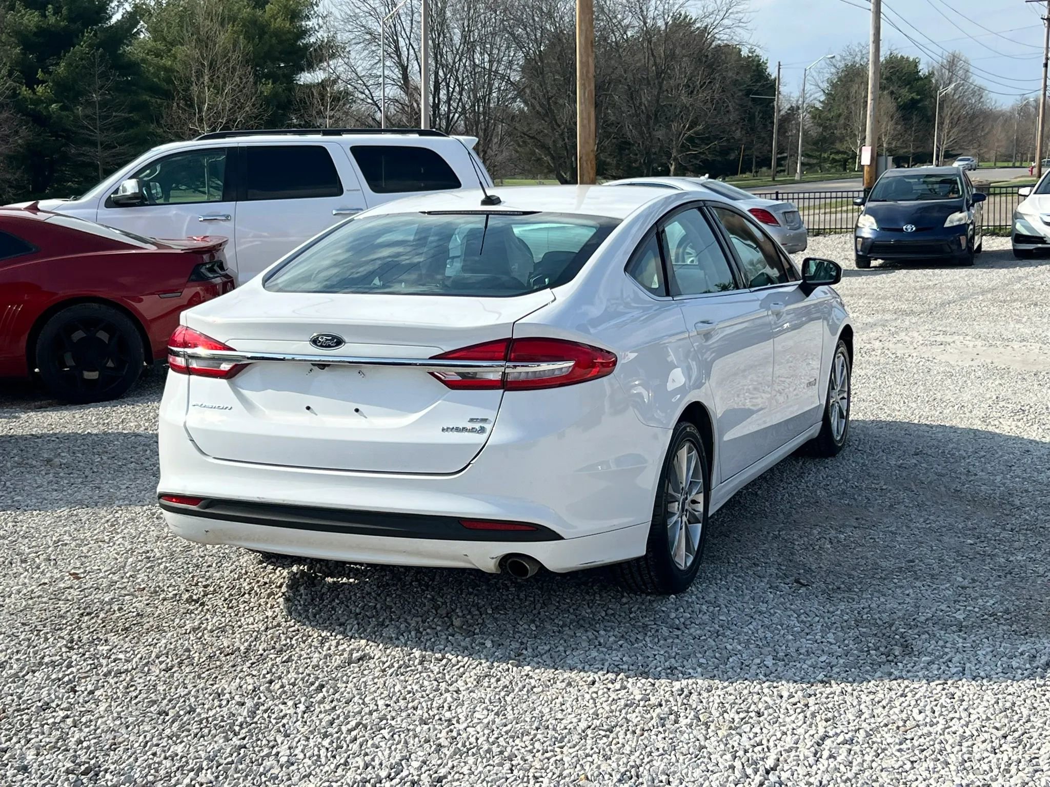 Used 2017 Ford Fusion SE image 8
