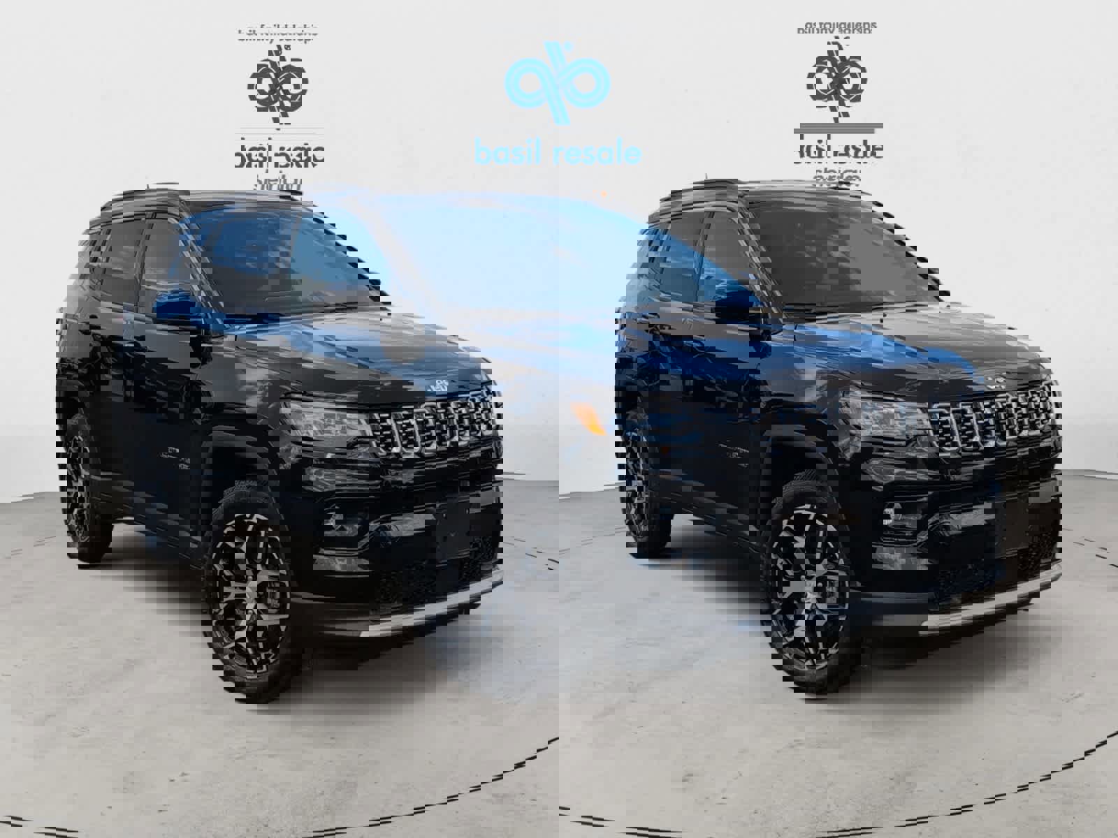 Used 2024 Jeep Compass Limited image 30