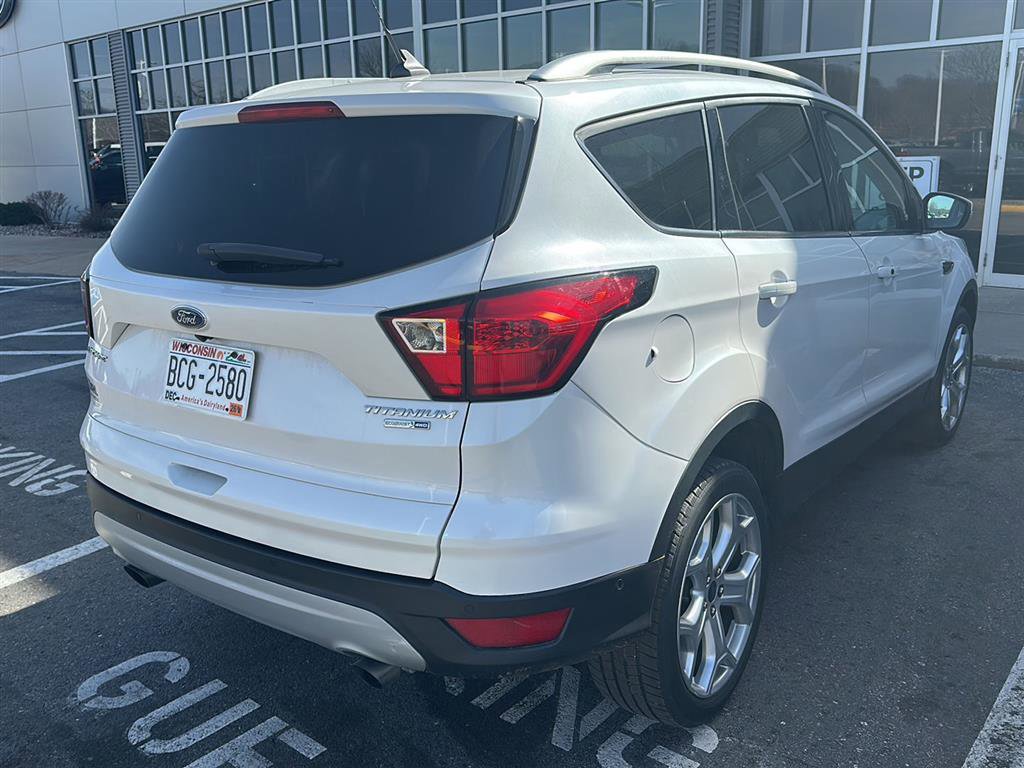 Used 2019 Ford Escape Titanium image 26