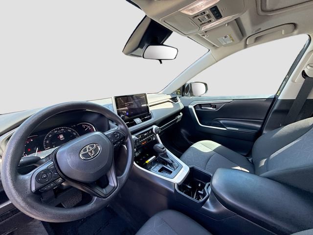 Used 2024 Toyota RAV4 XLE w/ Convenience Package FWD image 20