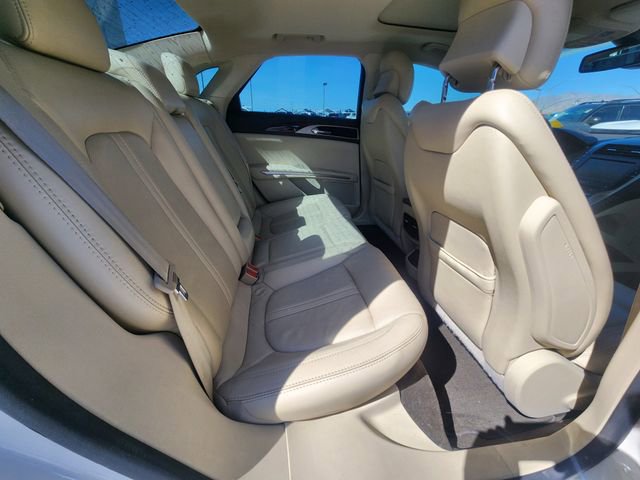 Used 2013 Lincoln MKZ Reserve image 14