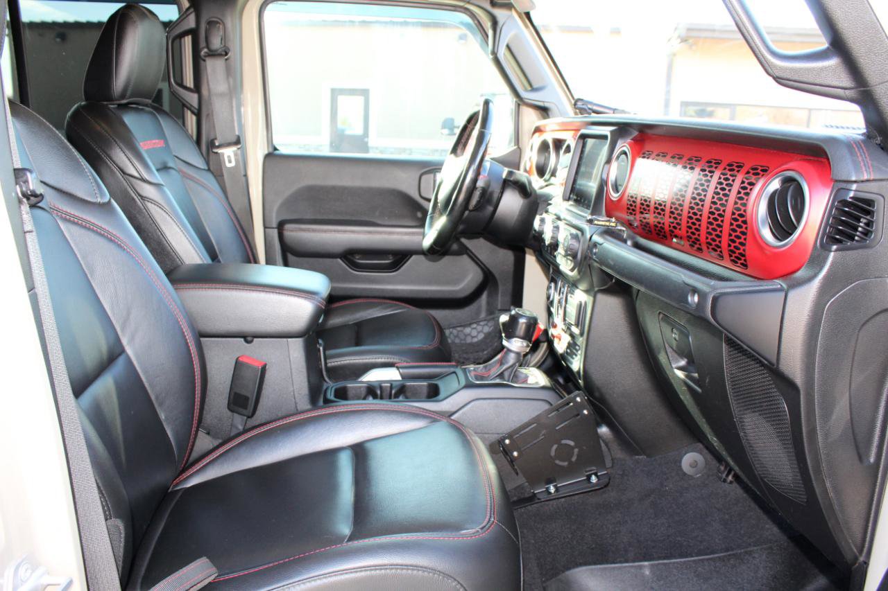 Used 2020 Jeep Gladiator Rubicon AWD/4WD image 29