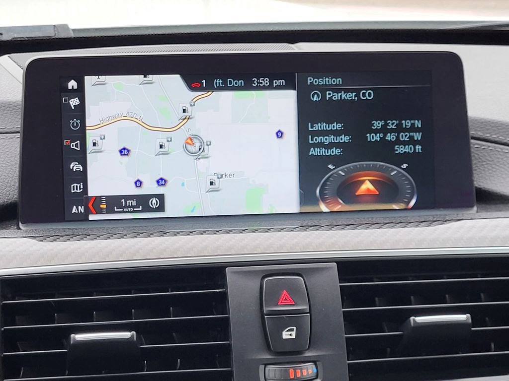 Used 2020 BMW M4 Convertible image 26