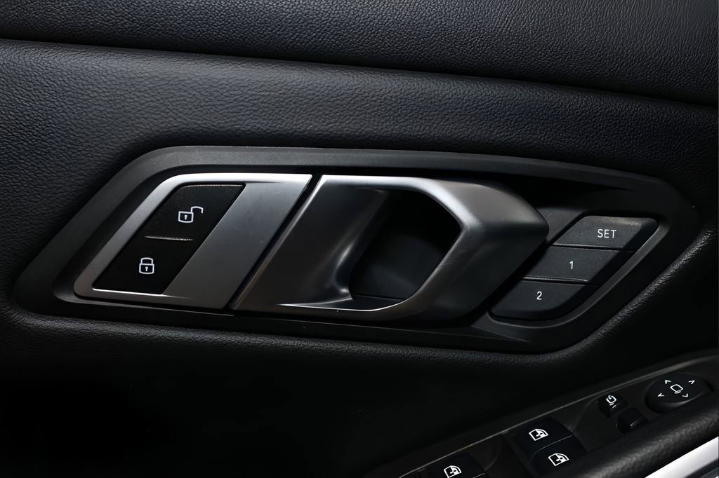 Used 2023 BMW 330e xDrive w/ Premium Package image 35