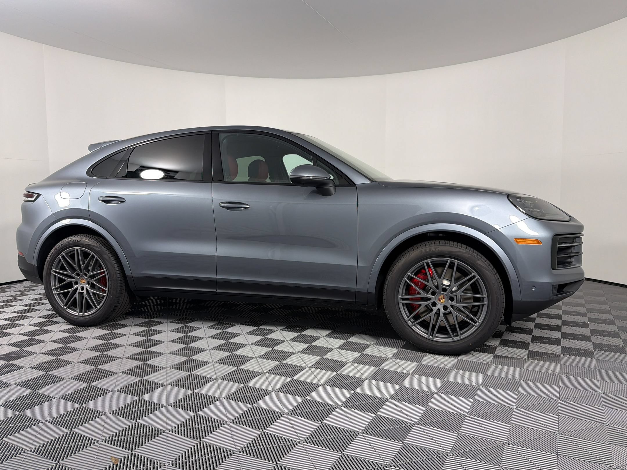 New 2026 Porsche Cayenne S AWD/4WD image 8