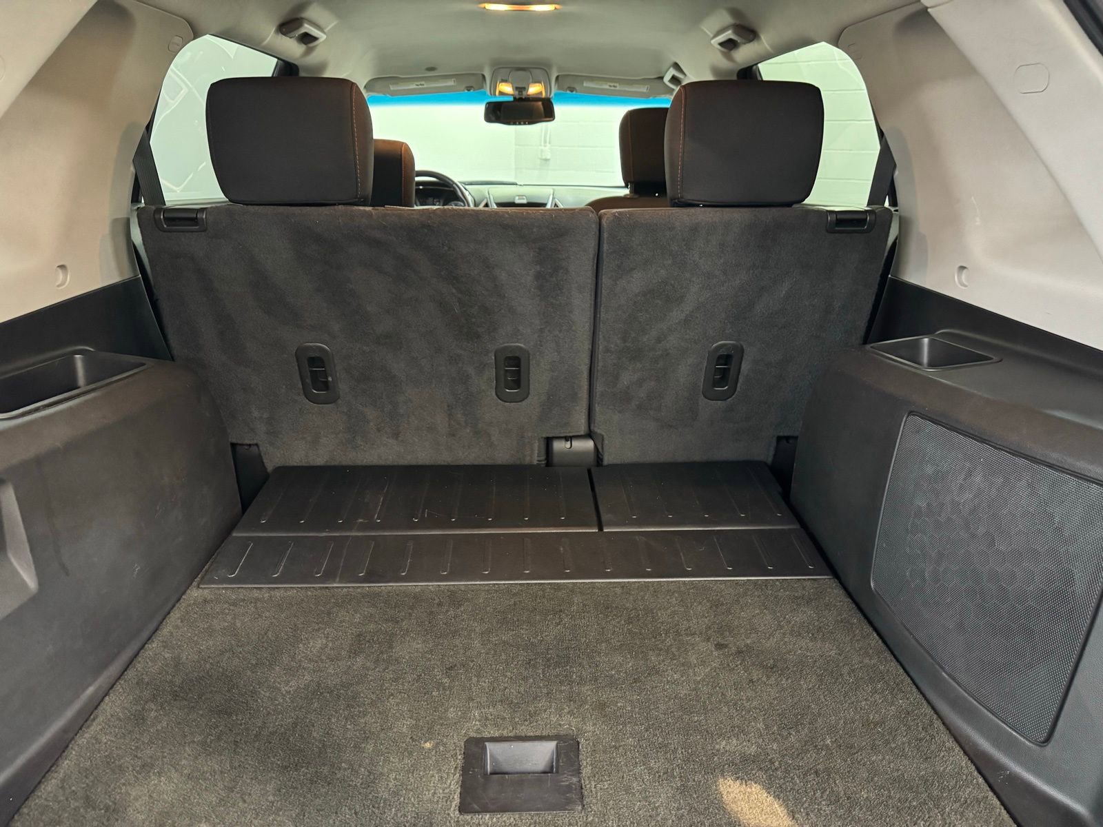 Used 2011 GMC Terrain SLE image 34