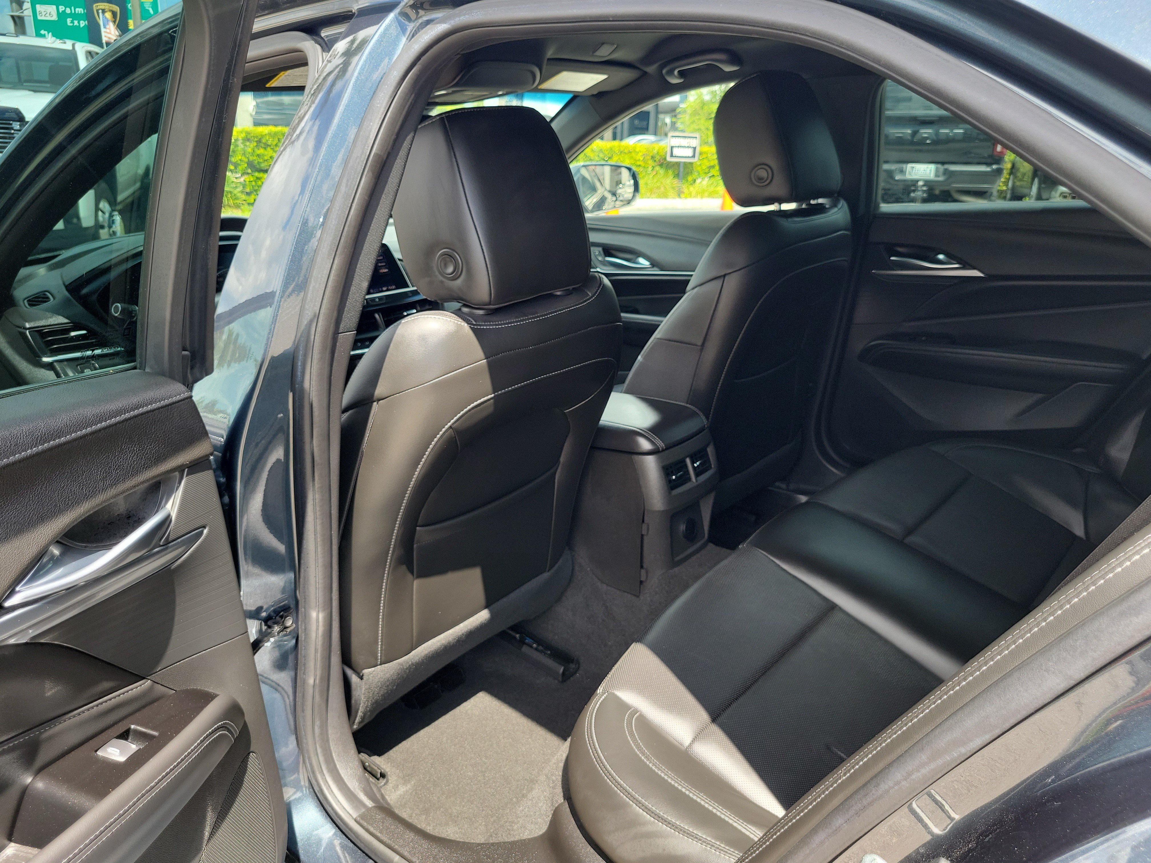 Used 2021 Cadillac CT4 Premium Luxury RWD image 14