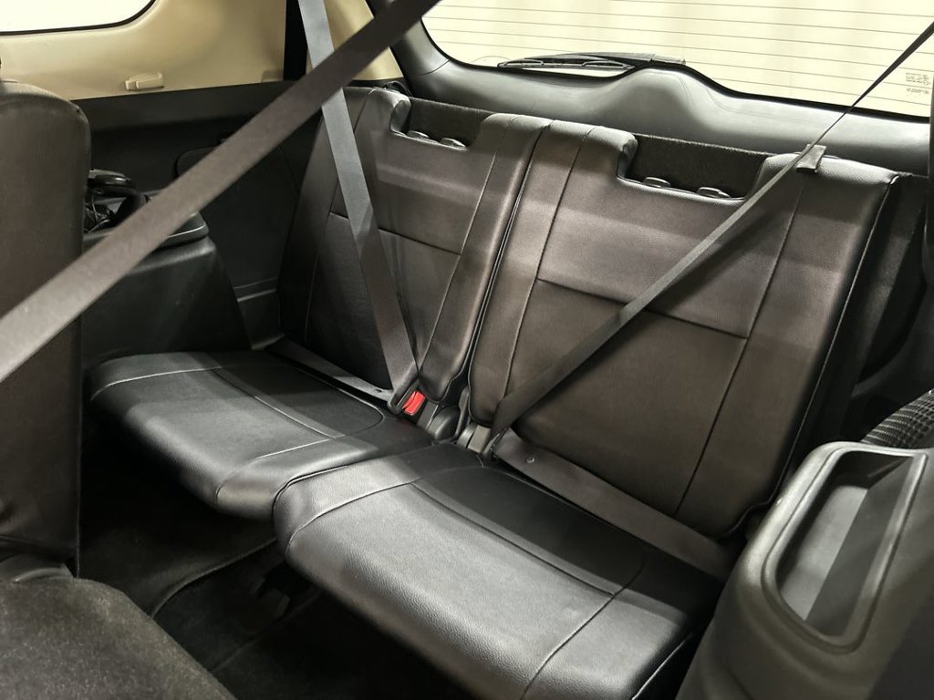 Used 2016 Mitsubishi Outlander GT AWD/4WD image 23