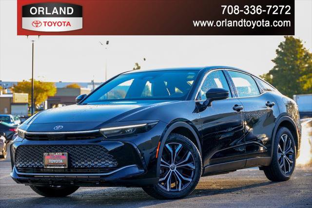 Certified 2024 Toyota Crown XLE AWD/4WD image 1