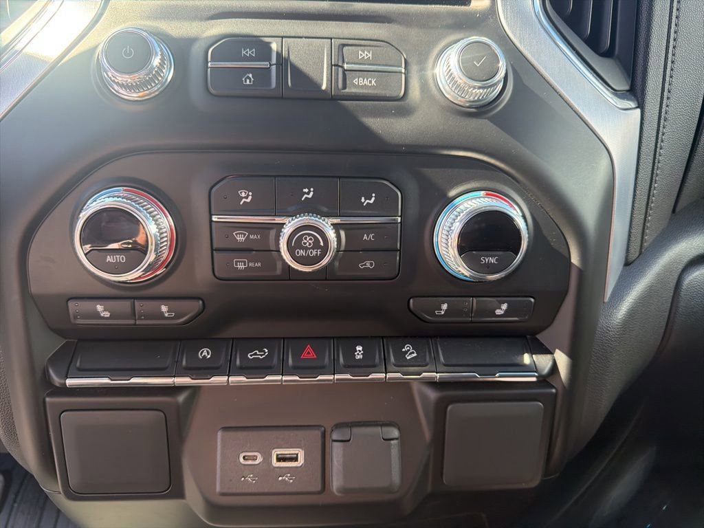 Used 2021 GMC Sierra 1500 Elevation image 15