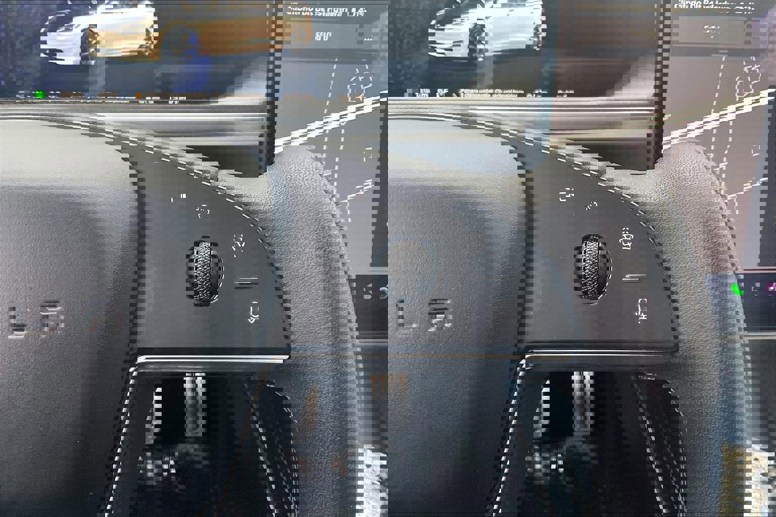 Used 2021 Tesla Model S Plaid image 23