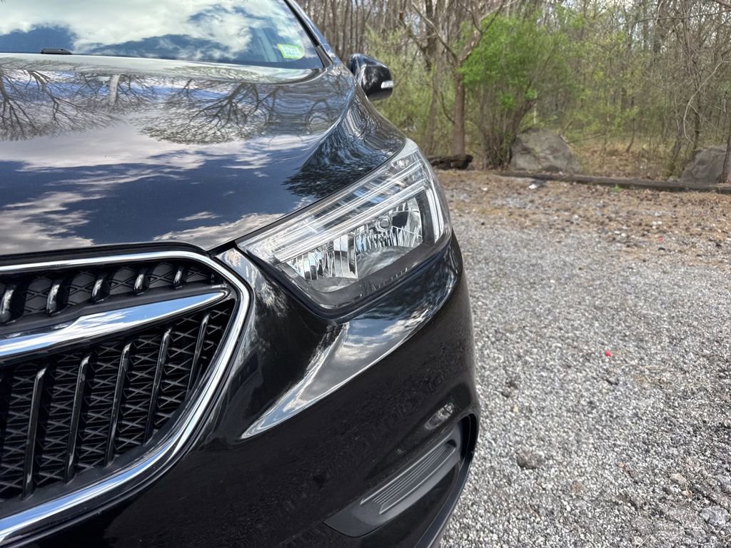 Used 2019 Buick Encore Preferred image 3