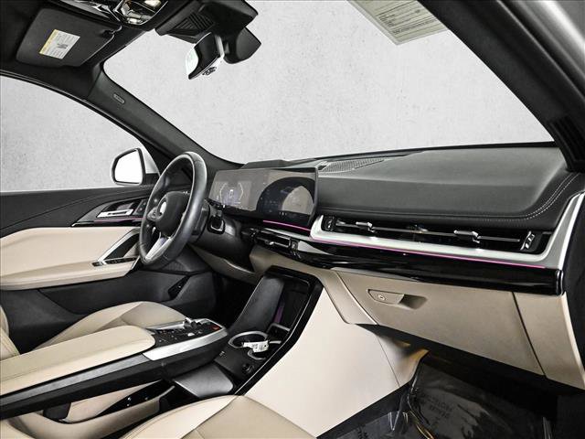 Used 2024 BMW X1 xDrive28i w/ Premium Package image 23