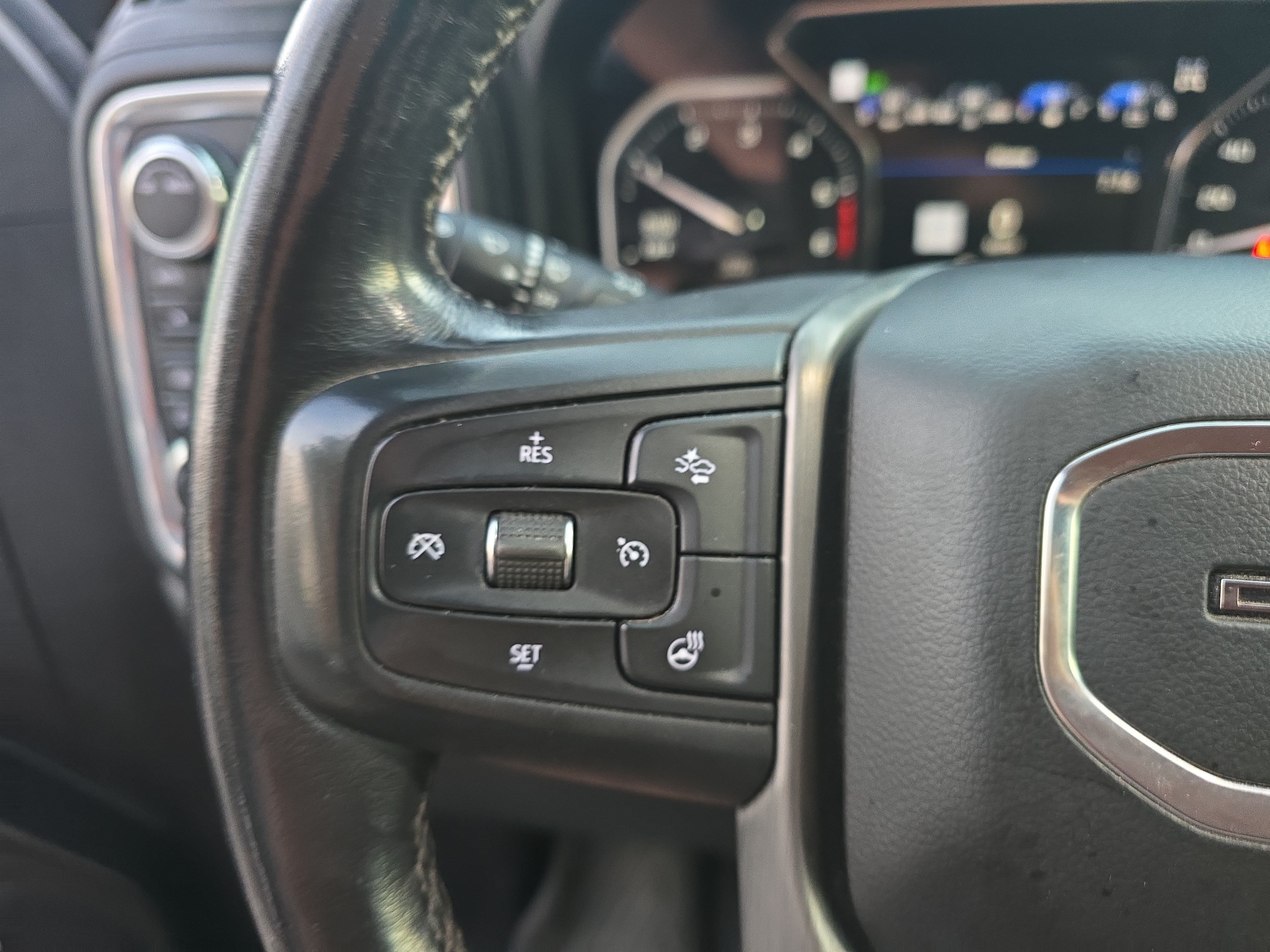 Used 2021 GMC Sierra 1500 Denali w/ Denali Ultimate Package AWD/4WD image 27