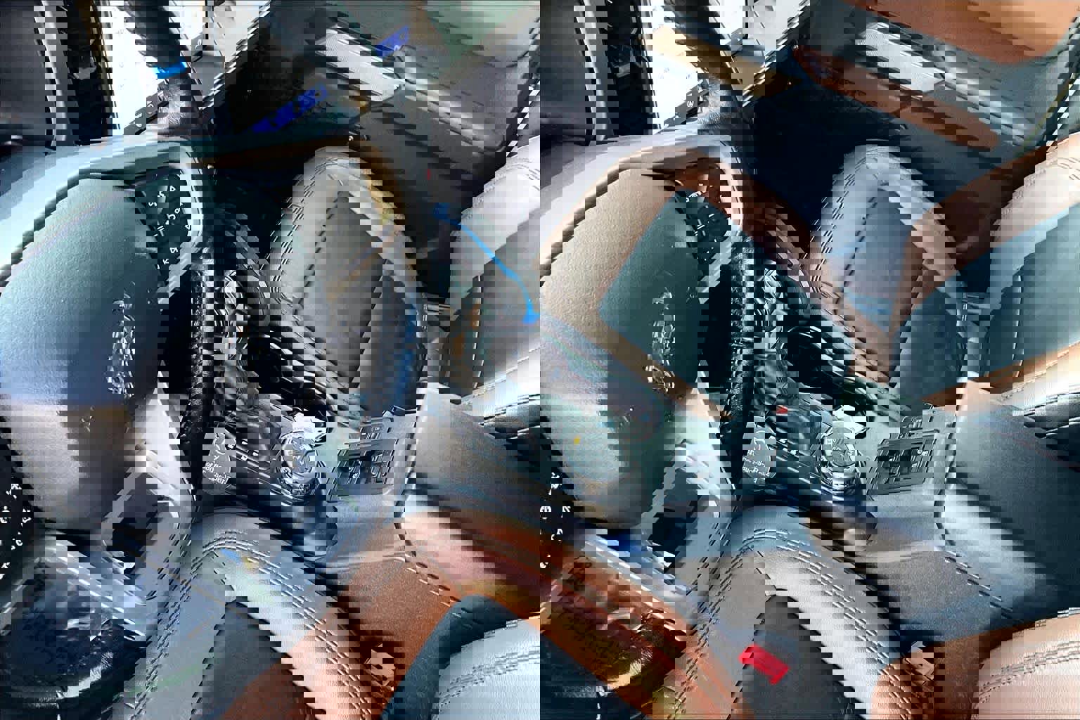 Used 2023 Ford Bronco Outer Banks image 16