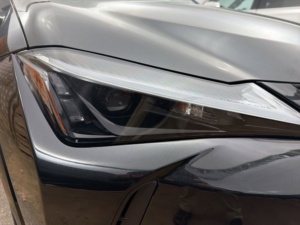 New 2026 Lexus UX 300h AWD image 22