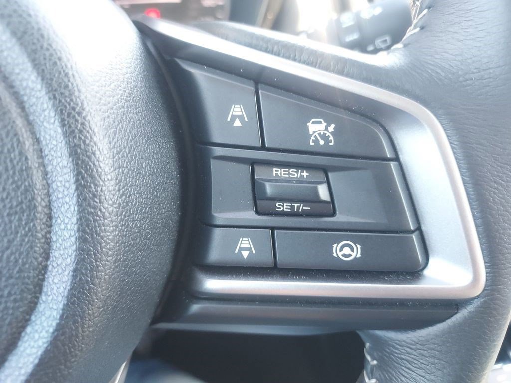 Certified 2025 Subaru Outback Premium AWD/4WD image 19