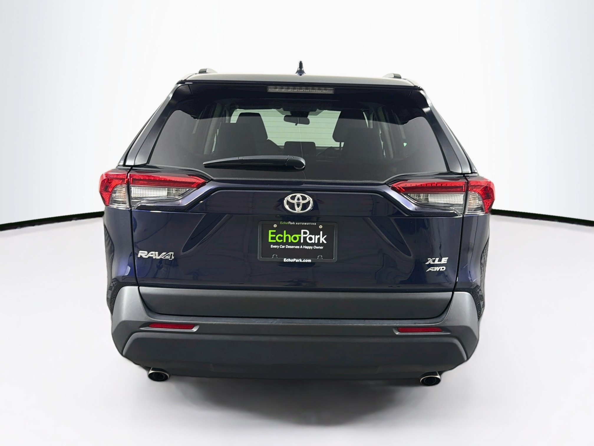 Used 2025 Toyota RAV4 XLE AWD/4WD image 7