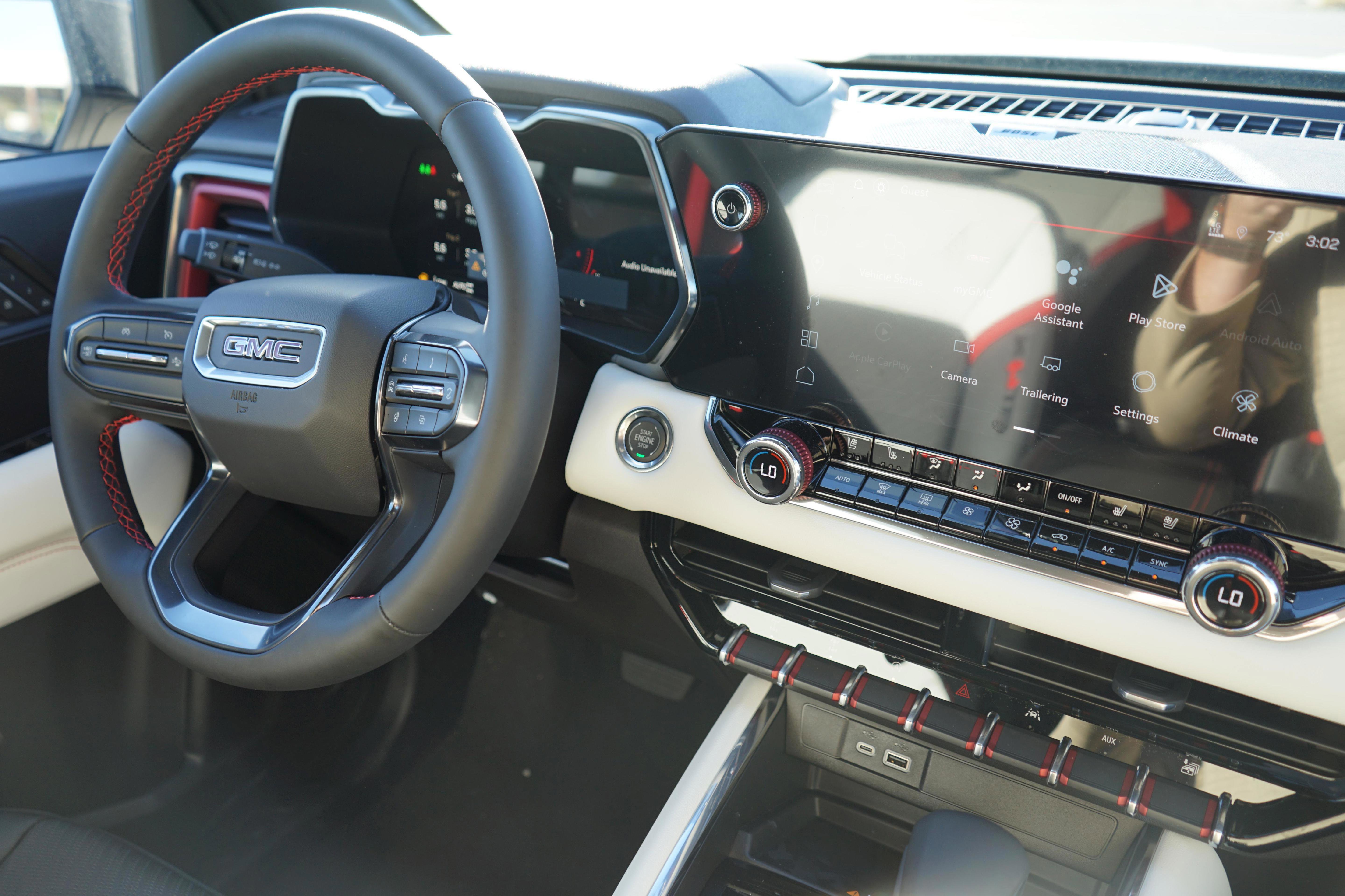 New 2026 GMC Canyon AT4X w/ AT4X AEV Edition image 25