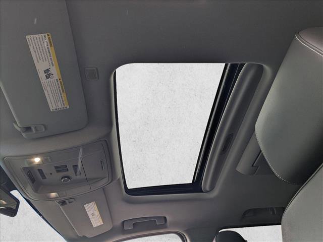 Used 2017 Chevrolet Tahoe Premier image 16