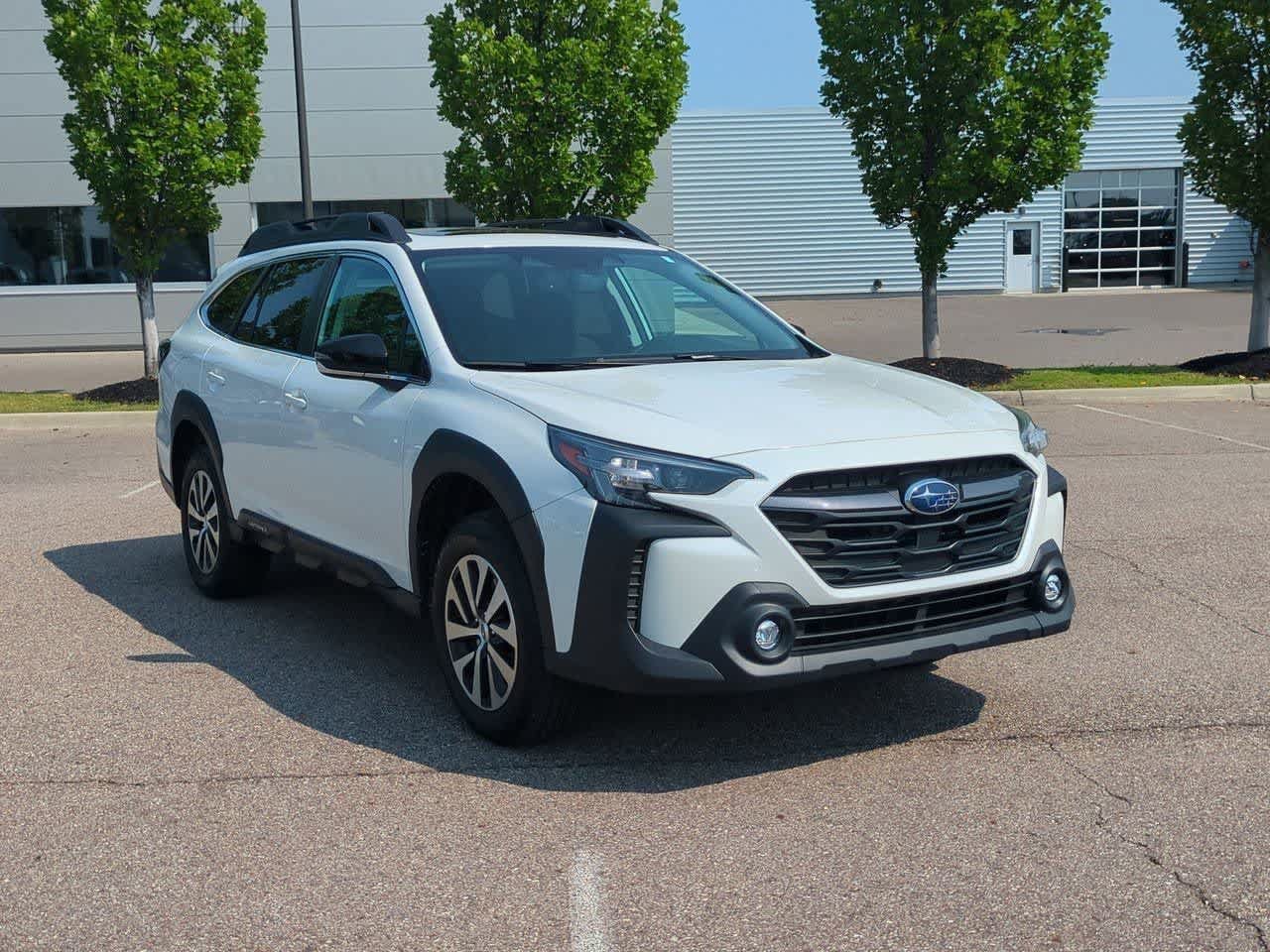 Certified 2024 Subaru Outback Premium AWD/4WD image 8