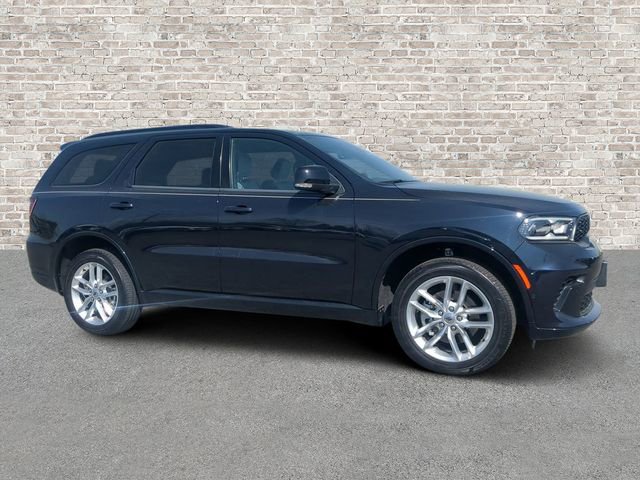 Used 2024 Dodge Durango GT image 1