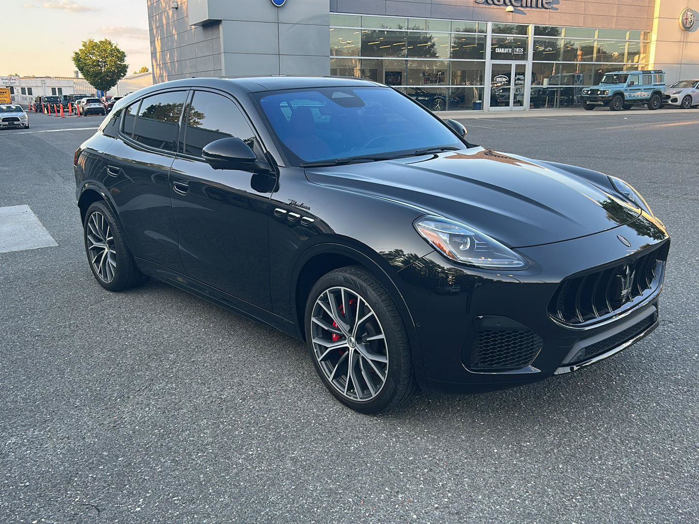 Used 2023 Maserati Grecale Modena AWD/4WD image 7