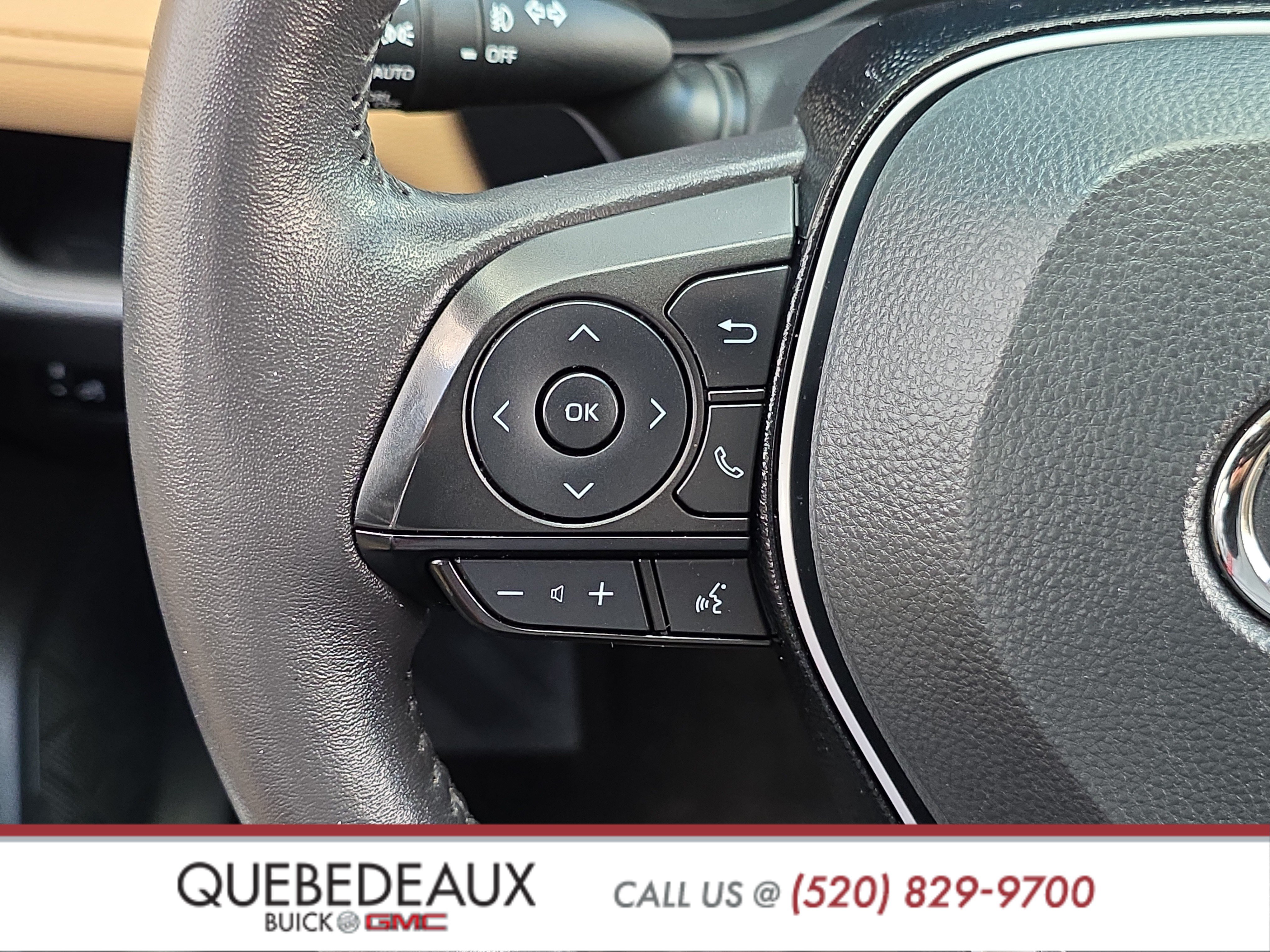 Used 2021 Toyota RAV4 XLE Premium FWD image 15