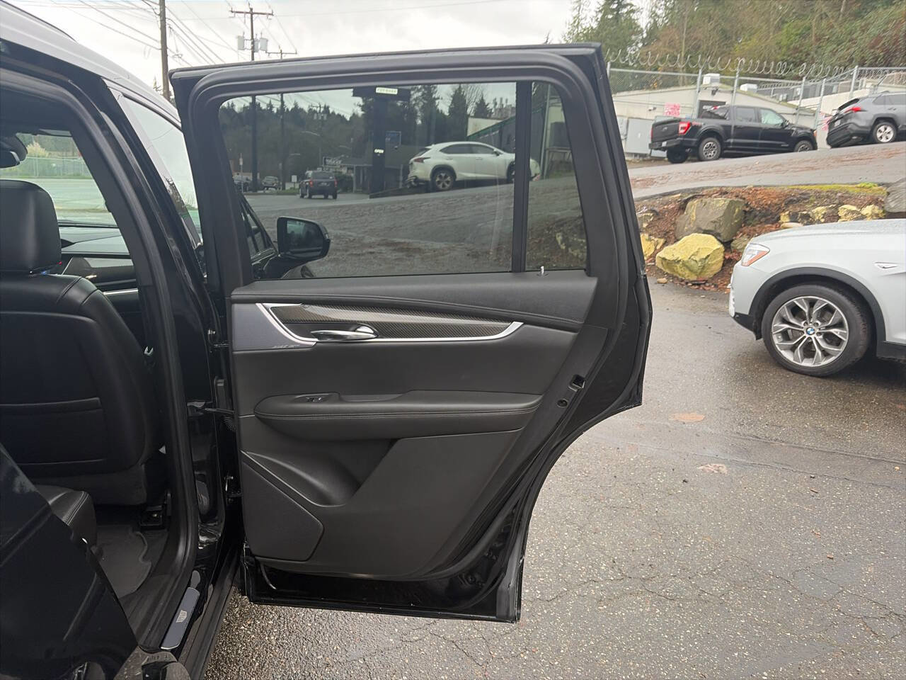 Used 2020 Cadillac XT6 Sport image 23