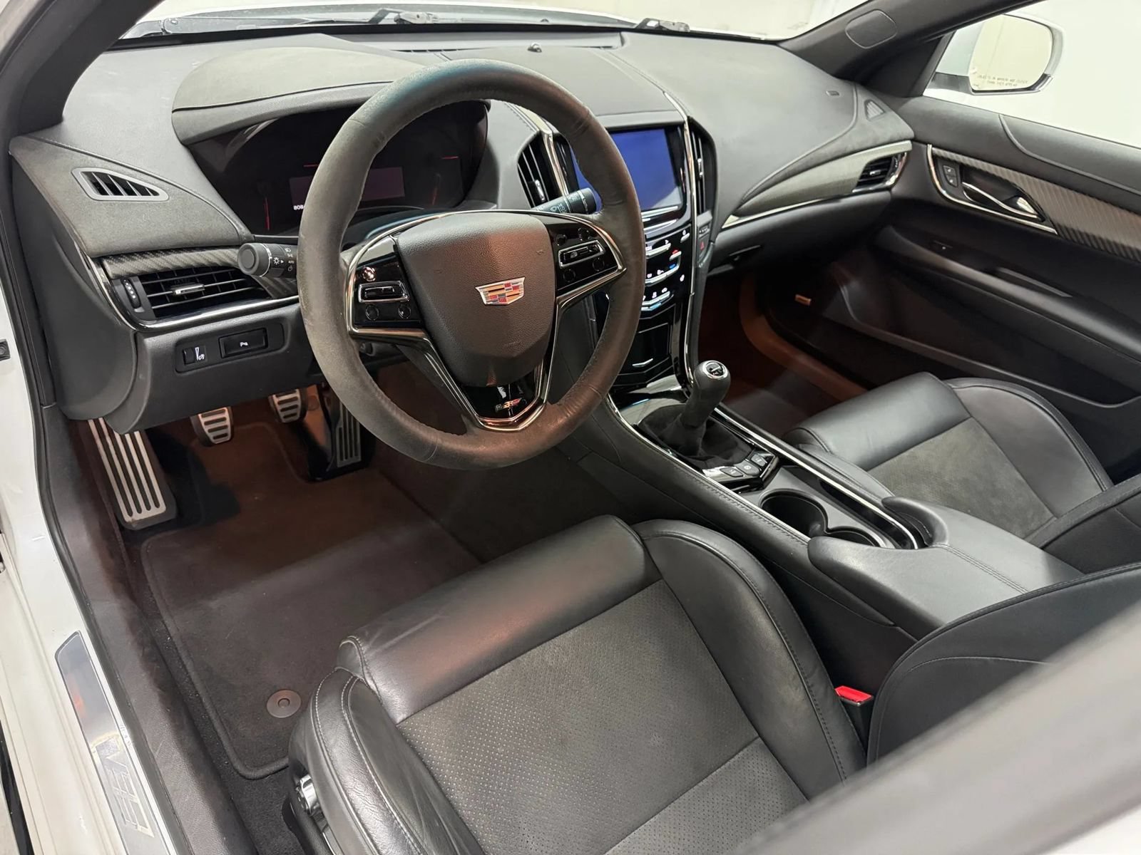 Used 2017 Cadillac ATS V w/ Carbon Black Package RWD image 12