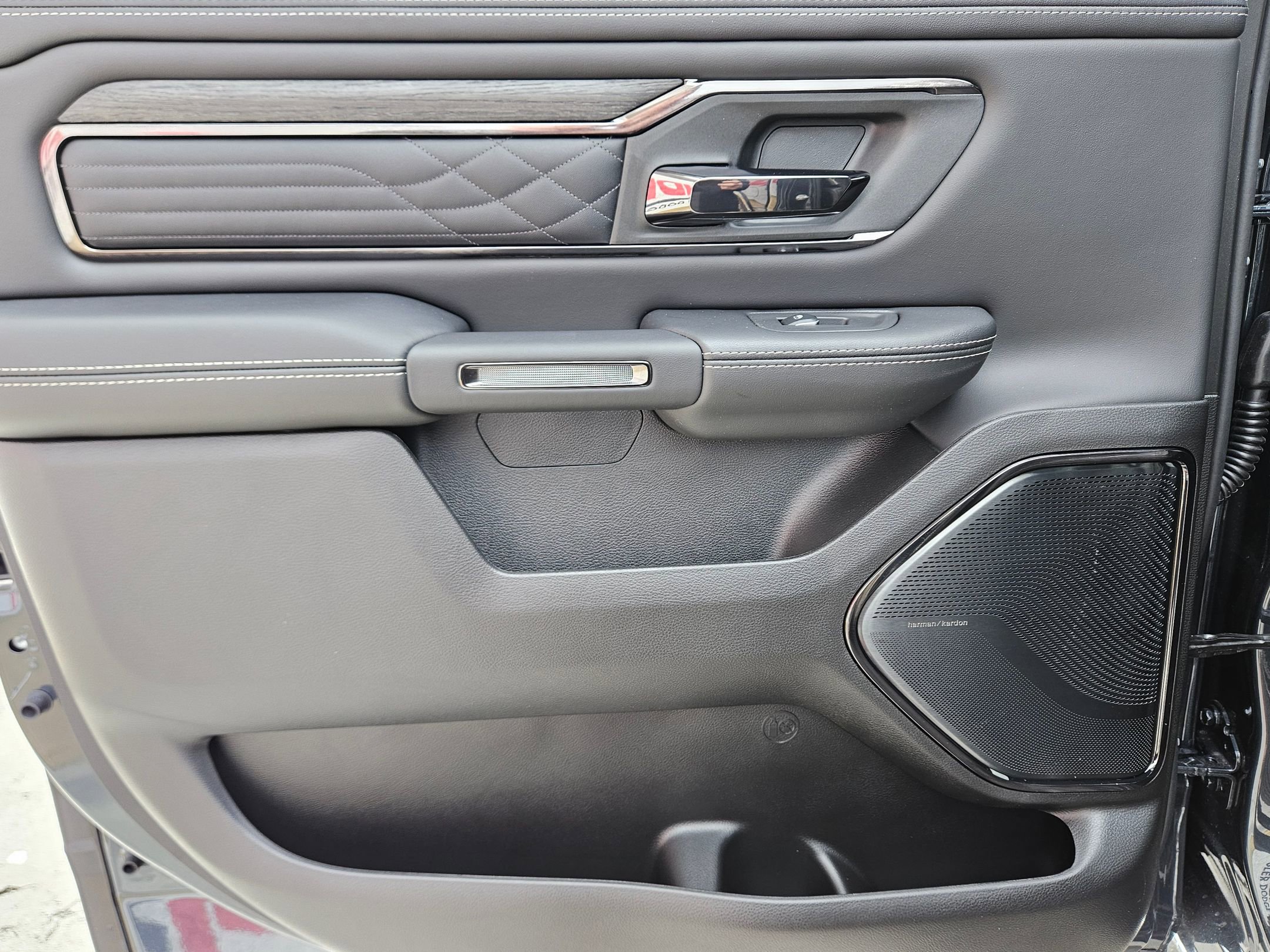 New 2026 RAM 1500 Limited w/ Night Edition image 22