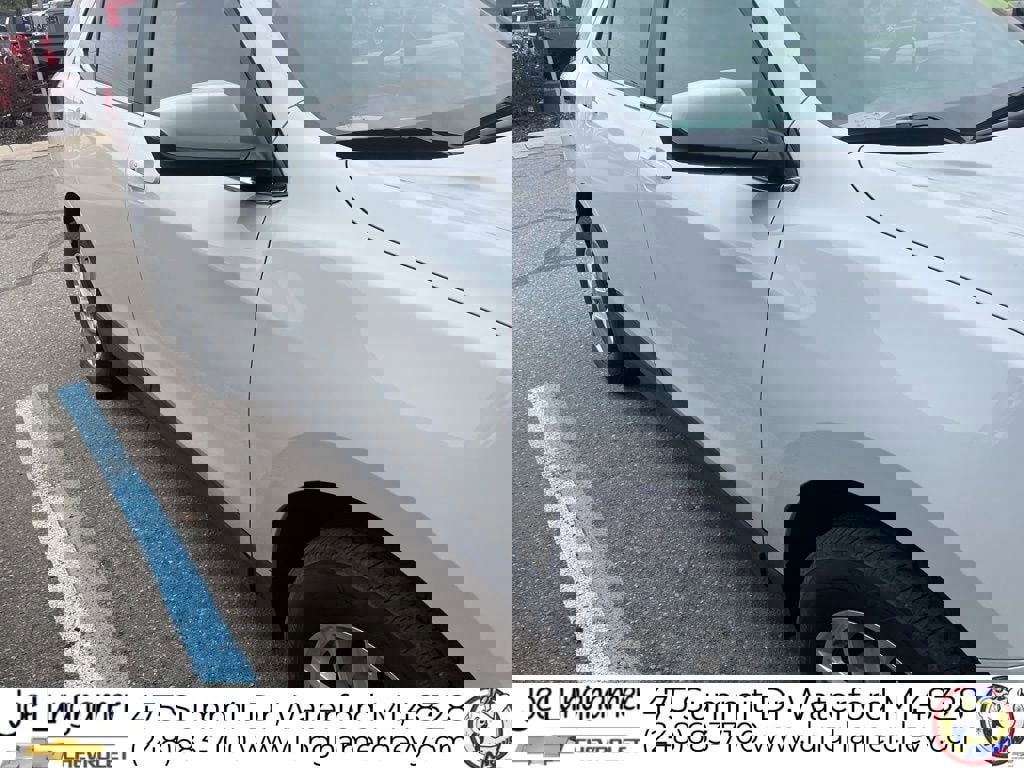 Used 2022 Chevrolet Equinox LT image 6