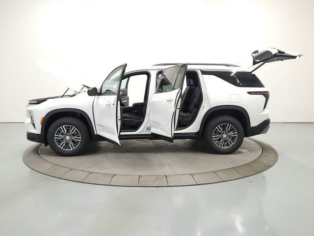 New 2026 Chevrolet Traverse LT w/ Driver Confidence Package FWD image 12
