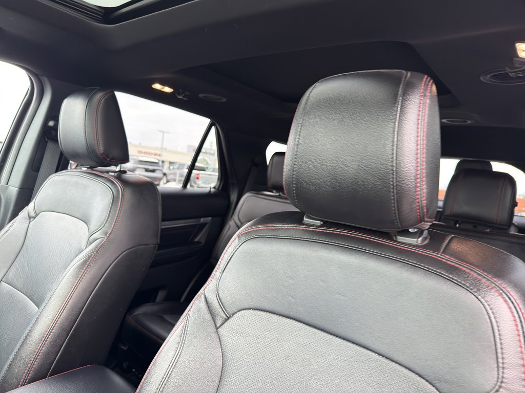 Used 2018 Ford Explorer Sport image 27