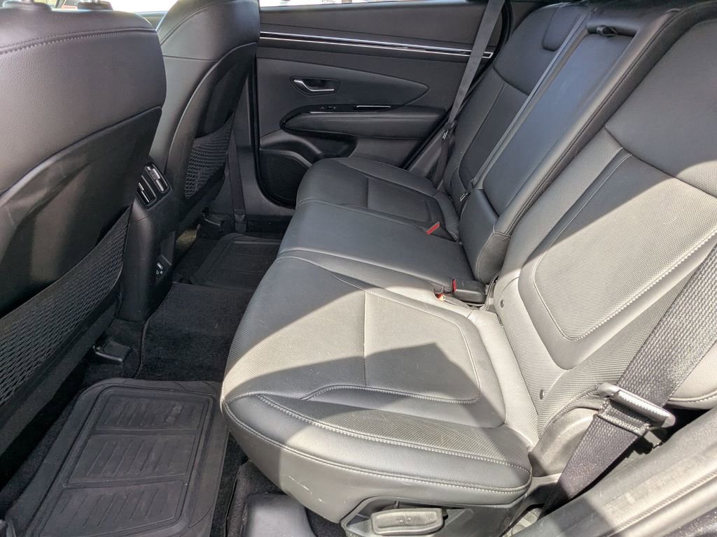 Used 2023 Hyundai Tucson Limited image 18