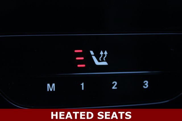 New 2025 Mercedes-Benz GLC 300 4MATIC image 5