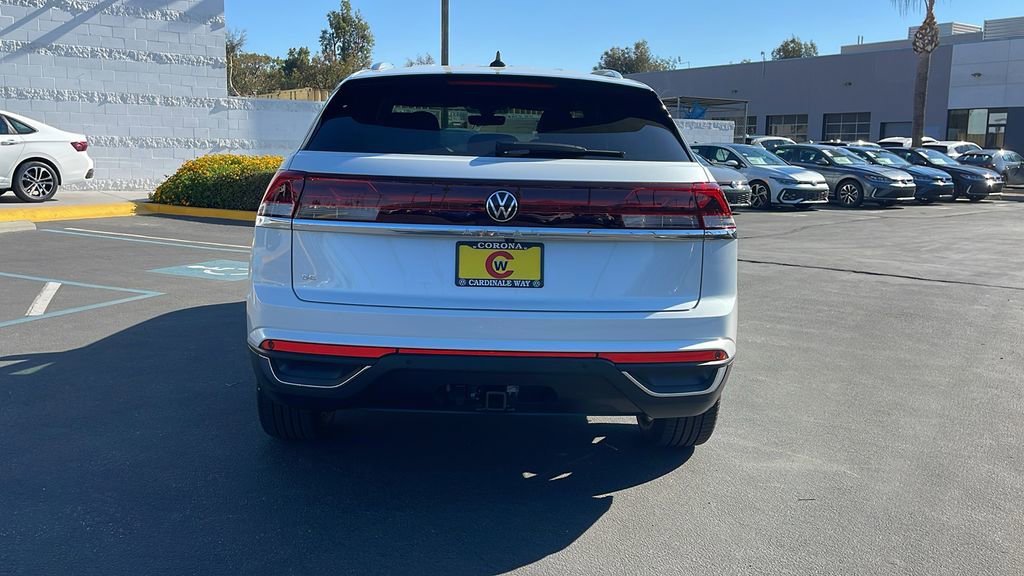 New 2026 Volkswagen Atlas Cross Sport SE FWD image 9