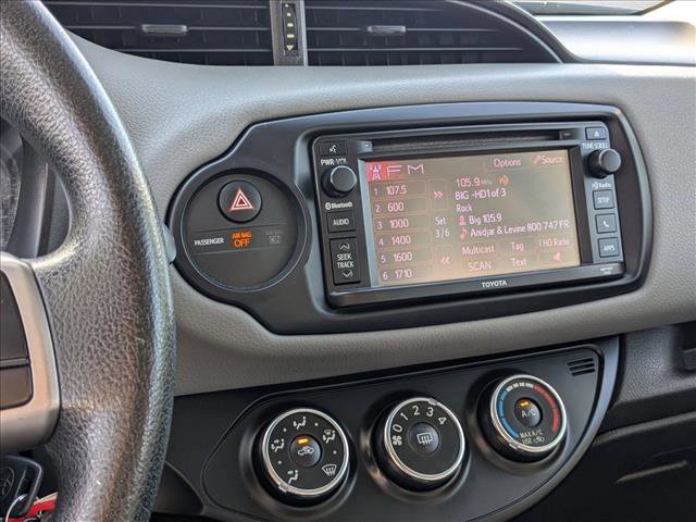 Used 2017 Toyota Yaris L image 13