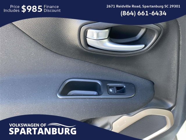 Used 2016 Jeep Renegade Sport w/ Power & Air Group image 12