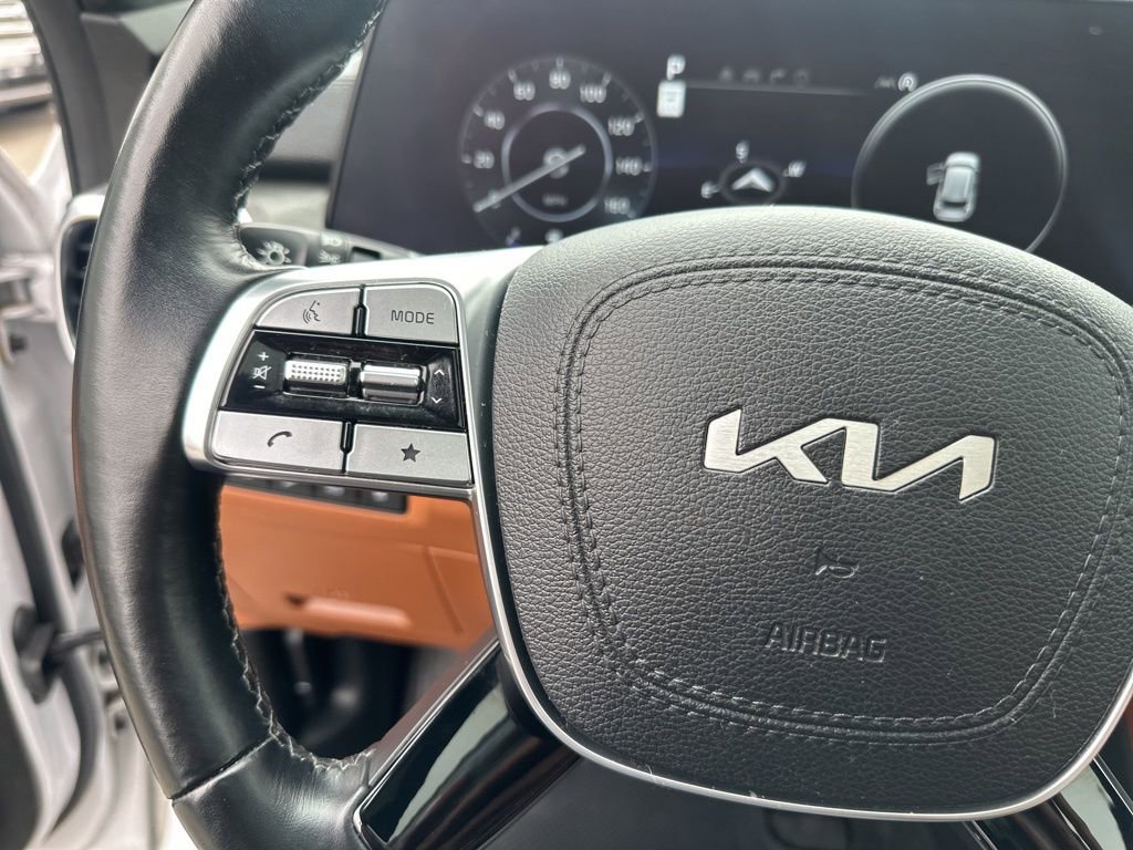 Used 2023 Kia Telluride SX Prestige X-Line image 16