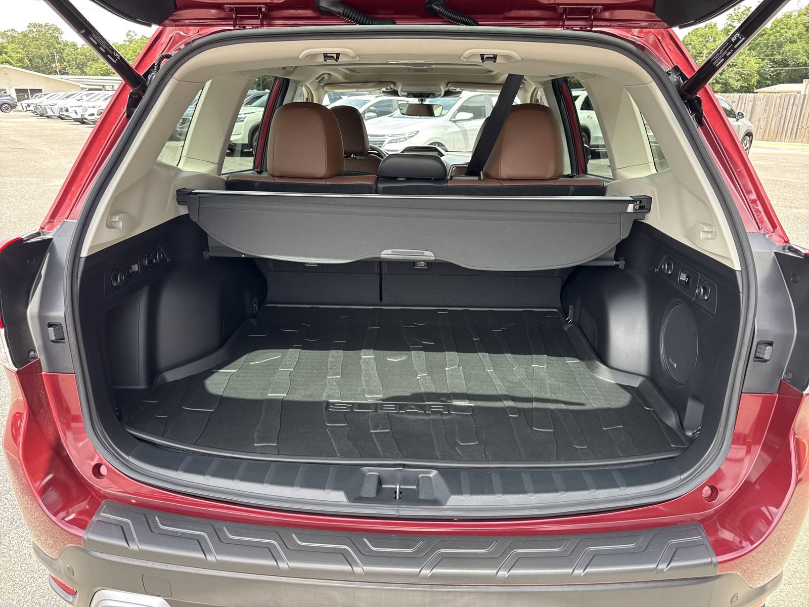 Used 2023 Subaru Forester Touring AWD/4WD image 35