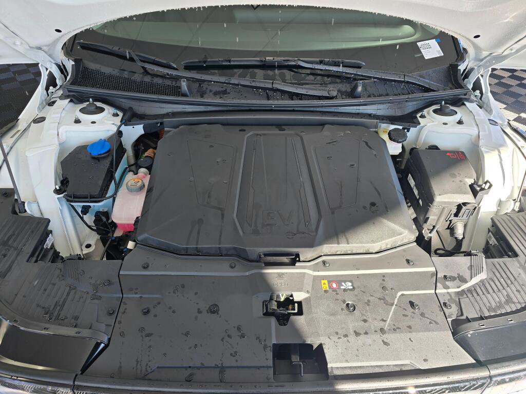 New 2026 Hyundai Ioniq 5 SEL image 12